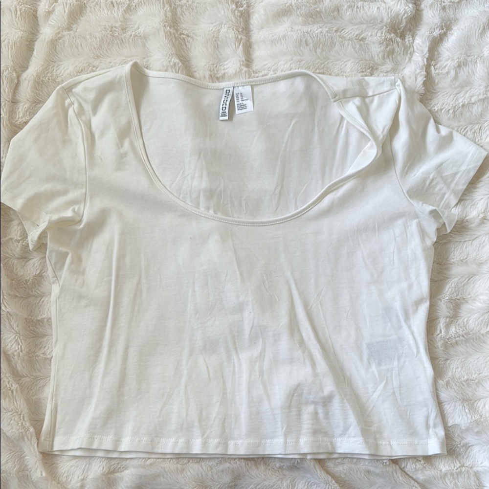 H&M White Fitted Crop T-Shirt Short Sleeve